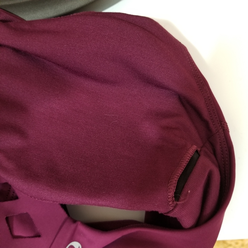 Lululemon FlexyFlex Strappy Longline Chilled Grape Yoga Bra Size 4 - Picture 7 of 8